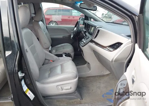 2016 Toyota Sienna Xle 7 Passenger from USA, damaged, VIN 5TDDK3DC7GS131211